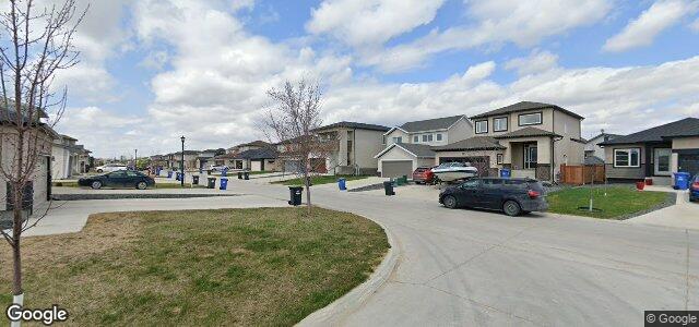Photo of 49 Bonaventure Drive E in Winnipeg, Manitoba