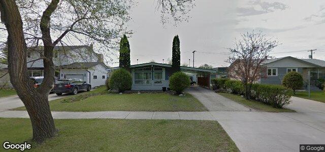 Larawan ng 10 Merriwood Avenue sa Winnipeg, Manitoba