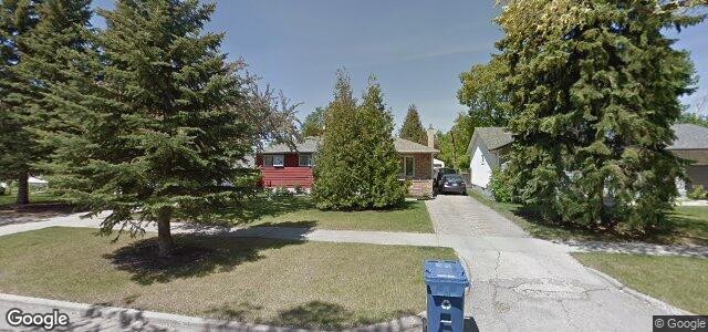 Larawan ng 10 Nolana Street sa Winnipeg, Manitoba
