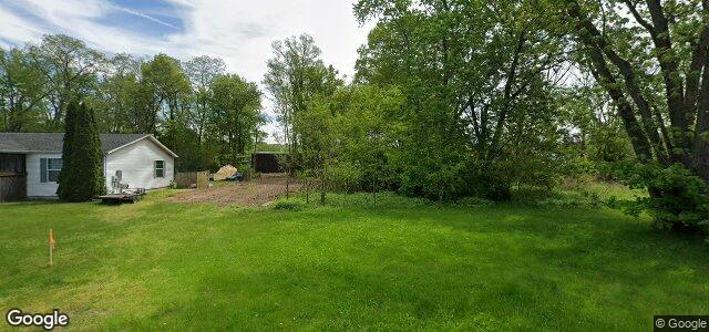 Larawan ng 102 Peony Avenue sa Winnipeg, Manitoba