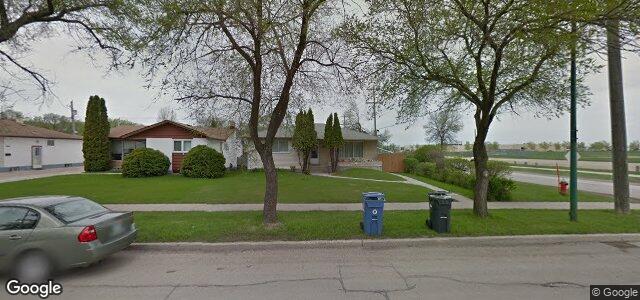 Larawan ng 1020 Airlies Street sa Winnipeg, Manitoba