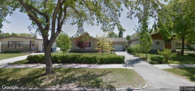 Larawan ng 1053 Sinclair Street sa Winnipeg, Manitoba