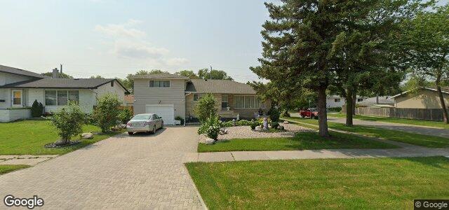 Larawan ng 107 Forest Park Drive sa Winnipeg, Manitoba