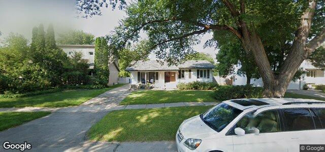 Larawan ng 1070 Diplomat Drive sa Winnipeg, Manitoba