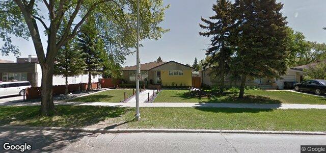 Larawan ng 1077 Sinclair Street sa Winnipeg, Manitoba