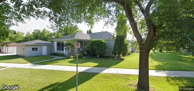 Larawan ng 1085 Diplomat Drive sa Winnipeg, Manitoba