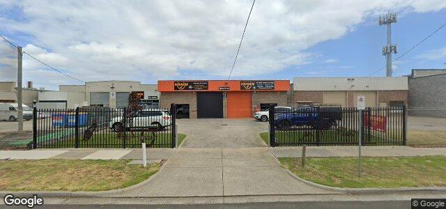 Larawan ng 11 Aster Avenue sa Winnipeg, Manitoba