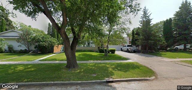 Larawan ng 11 Grandcrest Street sa Winnipeg, Manitoba