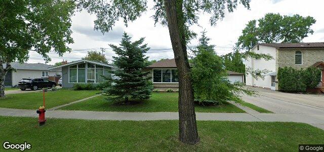 Larawan ng 114 Arrowwood Drive S sa Winnipeg, Manitoba