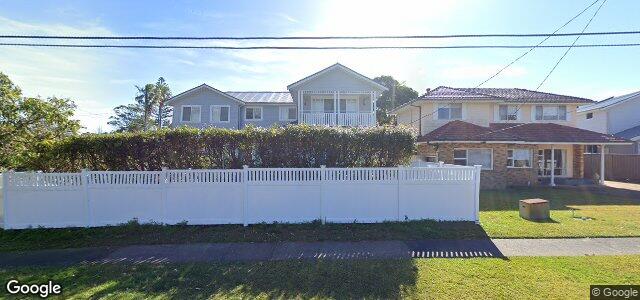 Larawan ng 12 Iris Street sa Winnipeg, Manitoba