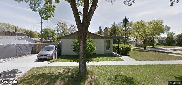 Larawan ng 121 Peony Avenue sa Winnipeg, Manitoba