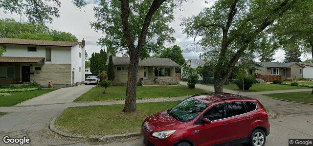 Larawan ng 123 Arrowwood Drive S sa Winnipeg, Manitoba