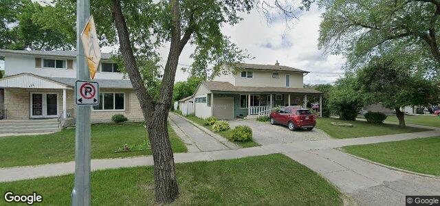 Larawan ng 126 Arrowwood Drive S sa Winnipeg, Manitoba