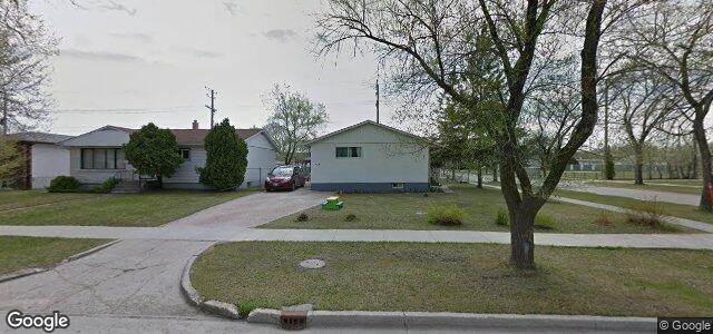 Larawan ng 126 Peony Avenue sa Winnipeg, Manitoba
