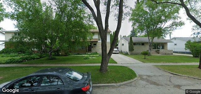 Larawan ng 127 Arrowwood Drive S sa Winnipeg, Manitoba