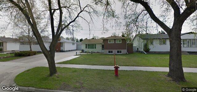 Larawan ng 14 Peony Avenue sa Winnipeg, Manitoba