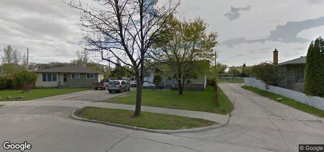 Larawan ng 14 Teakwood Avenue sa Winnipeg, Manitoba
