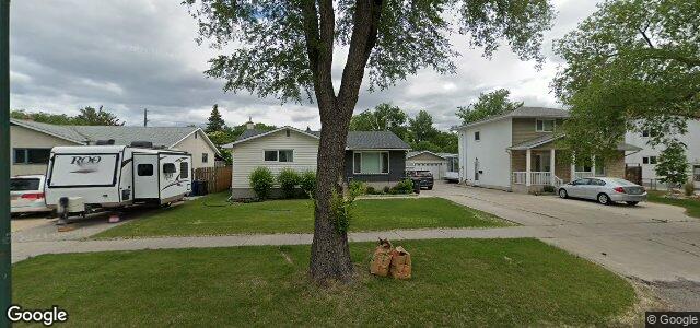 Larawan ng 143 Arrowwood Drive S sa Winnipeg, Manitoba