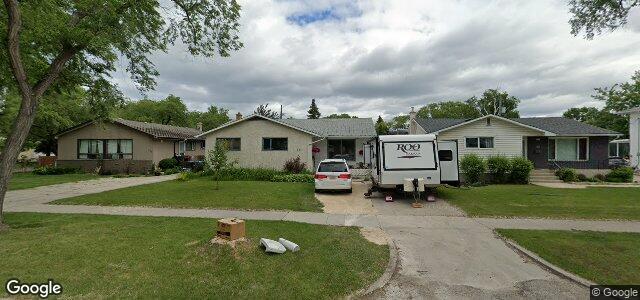Larawan ng 147 Arrowwood Drive S sa Winnipeg, Manitoba
