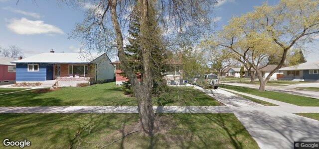 Larawan ng 15 Dahlia Avenue sa Winnipeg, Manitoba