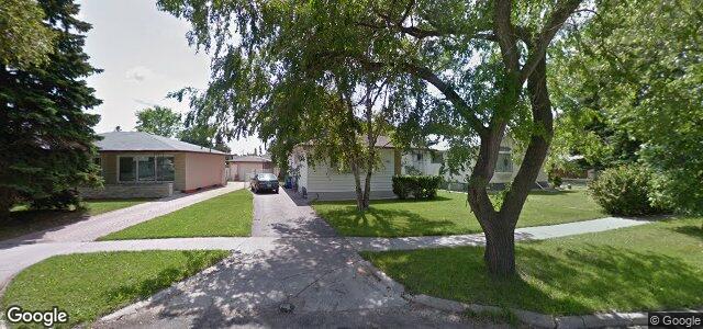 16 Arrowwood Drive N（加拿大曼尼托巴省温尼伯市）房屋照片