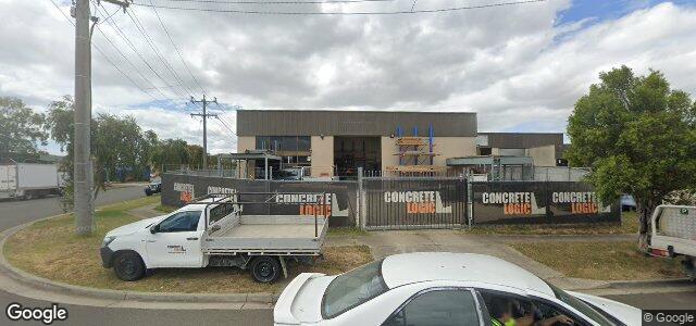 Larawan ng 16 Aster Avenue sa Winnipeg, Manitoba