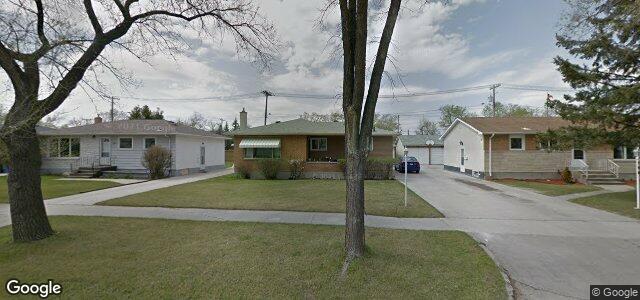 Larawan ng 194 Arrowwood Drive S sa Winnipeg, Manitoba