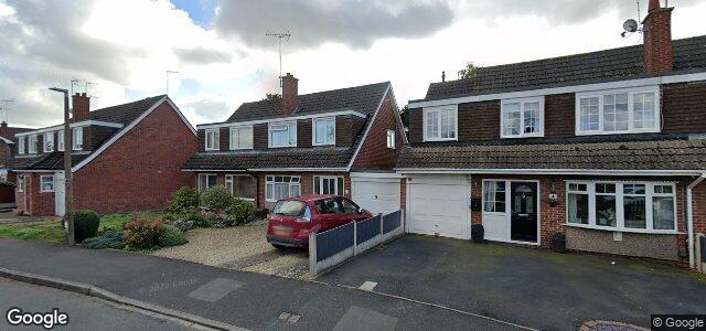 Larawan ng 2 Aster Avenue sa Winnipeg, Manitoba