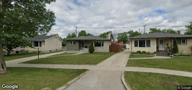 Larawan ng 202 Arrowwood Drive S sa Winnipeg, Manitoba