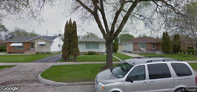 Larawan ng 21 Macklin Avenue sa Winnipeg, Manitoba