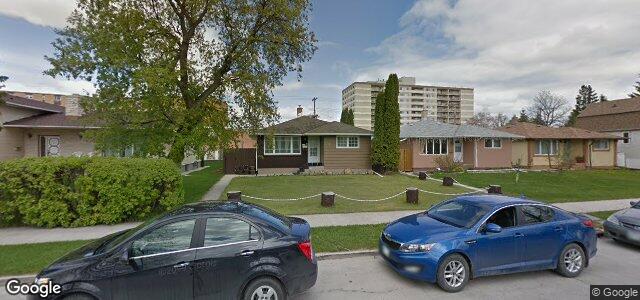 Larawan ng 21 Teakwood Avenue sa Winnipeg, Manitoba