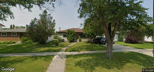 Larawan ng 22 Grandcrest Street sa Winnipeg, Manitoba