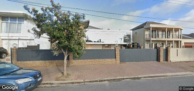 Larawan ng 23 Richardson Avenue sa Winnipeg, Manitoba