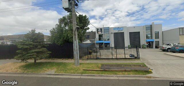 Larawan ng 24 Aster Avenue sa Winnipeg, Manitoba