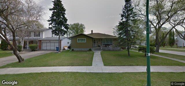 Larawan ng 3 Embassy Lane sa Winnipeg, Manitoba
