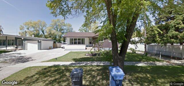 Larawan ng 30 Grandcrest Street sa Winnipeg, Manitoba
