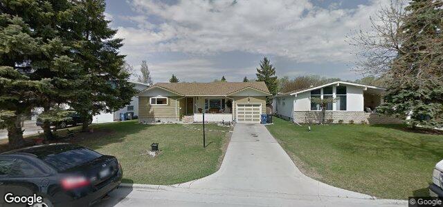 Larawan ng 31 Montcalm Crescent sa Winnipeg, Manitoba