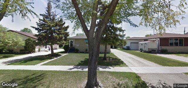 Larawan ng 31 Nolana Street sa Winnipeg, Manitoba