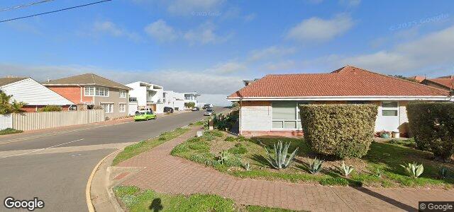 Larawan ng 31 Richardson Avenue sa Winnipeg, Manitoba