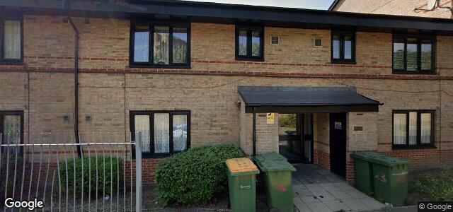 Larawan ng 32 Bluebell Avenue sa Winnipeg, Manitoba