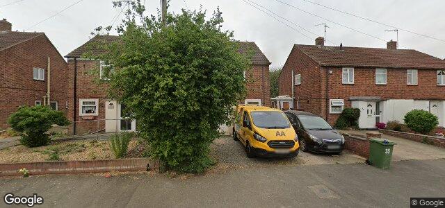 Larawan ng 35 Bluebell Avenue sa Winnipeg, Manitoba