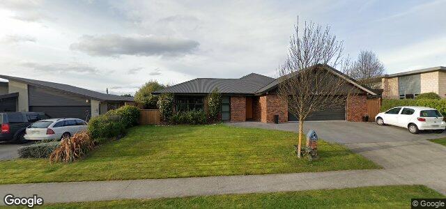 Larawan ng 35 Forest Park Drive sa Winnipeg, Manitoba