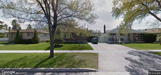Larawan ng 36 Dahlia Avenue sa Winnipeg, Manitoba