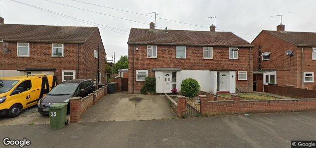 Larawan ng 37 Bluebell Avenue sa Winnipeg, Manitoba