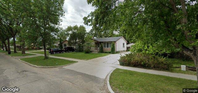 Larawan ng 40 Richardson Avenue sa Winnipeg, Manitoba