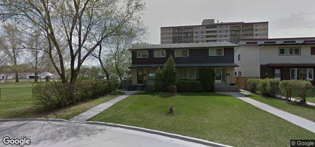 Larawan ng 44 Montcalm Crescent sa Winnipeg, Manitoba