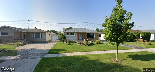 Larawan ng 50 Arrowwood Drive S sa Winnipeg, Manitoba