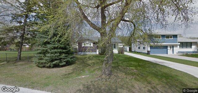 Larawan ng 50 Vanier Drive sa Winnipeg, Manitoba