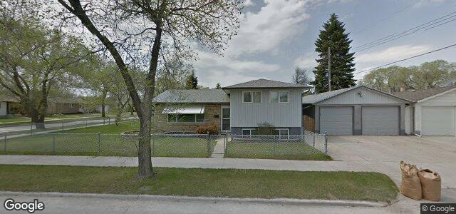 Larawan ng 61 Peony Avenue sa Winnipeg, Manitoba