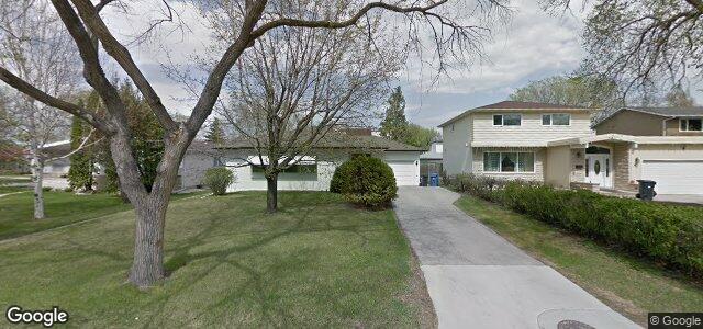 Larawan ng 7 Montcalm Crescent sa Winnipeg, Manitoba